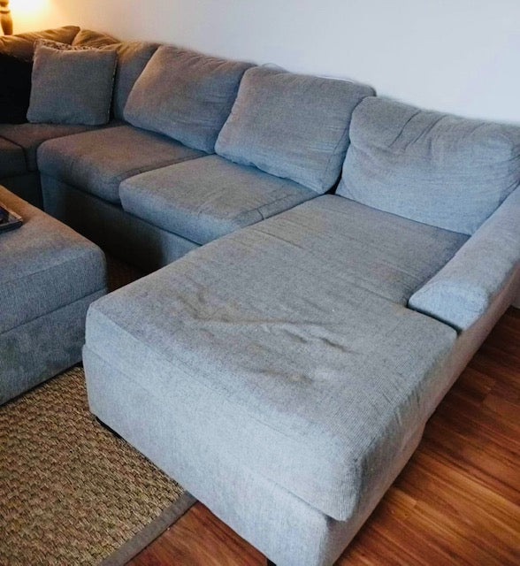 Broyhill 4 Piece Sectional Couch with Ottoman nd Storage - Retails for $1999.99+**